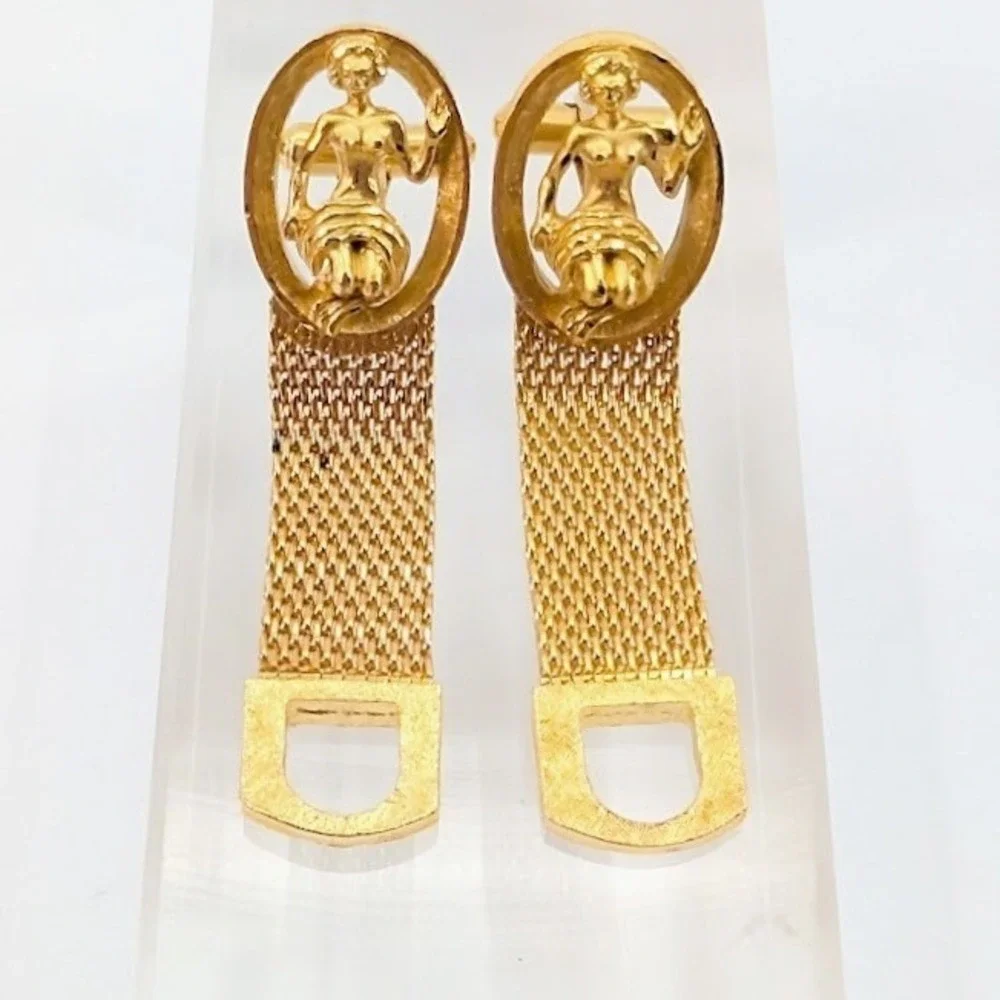 Vintage Gold Tone Mesh Wrap Cufflinks Goddess Age of‎ Aquarius Nymph
